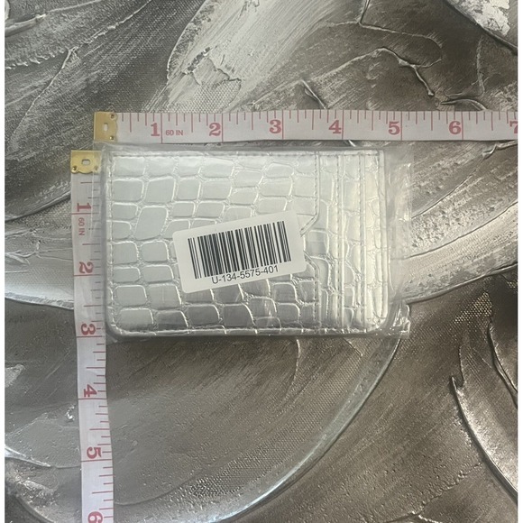 Silver Faux Crocodile Mini Wallet Credit Card Holder Money Holder New With Tags - Picture 3 of 6